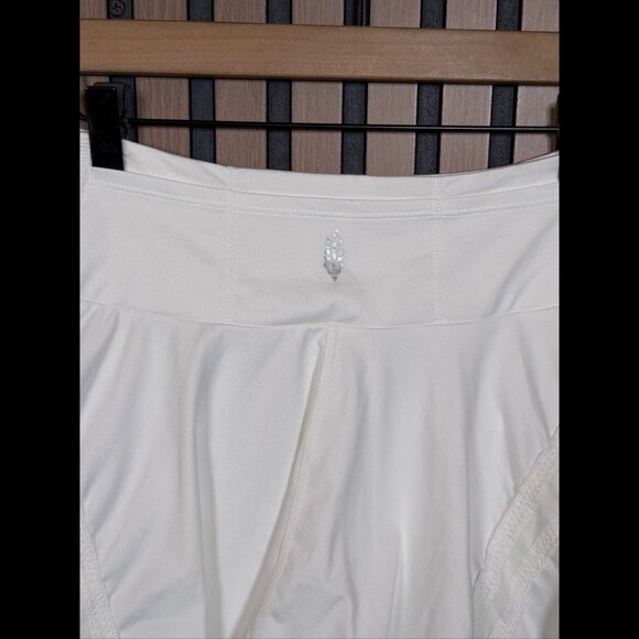 New Free People Skirt Medium Womens White Skater Lined Skort Shorts - Picture 8 of 12